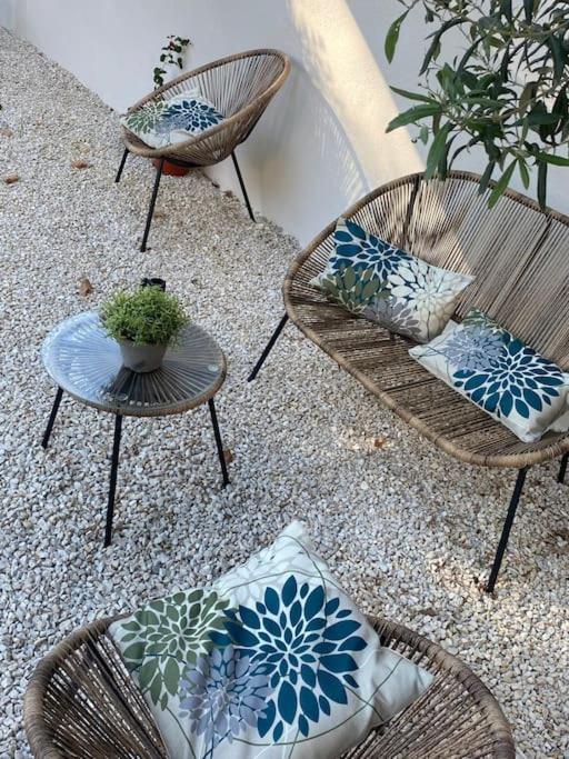Apartment Maya - 3 Groussan - - Clim - Terrasse